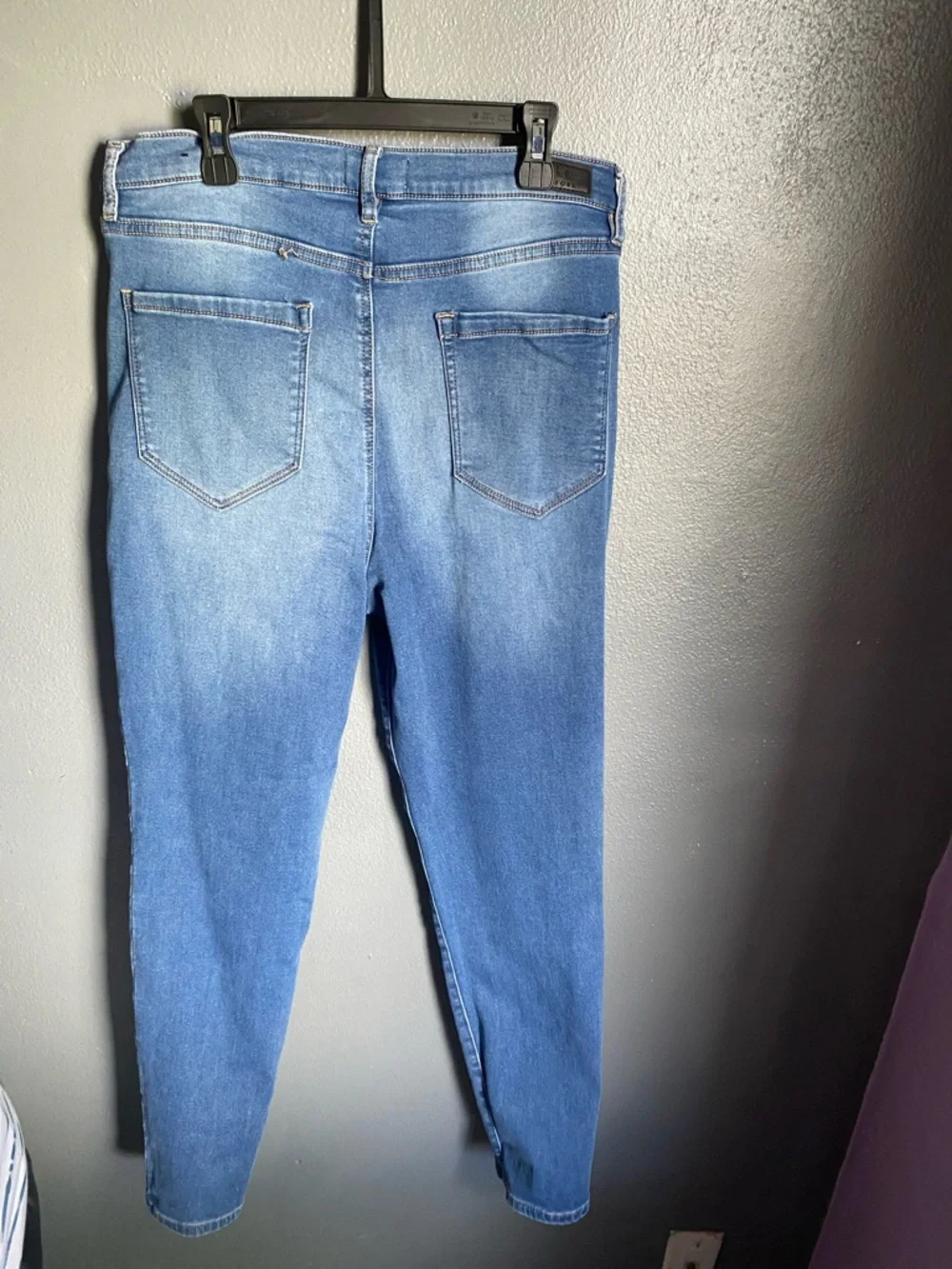 Nicole Miller New York SOHO High Rise Ankle Skinny Jeans - Medium Blue - Picture 4 of 4